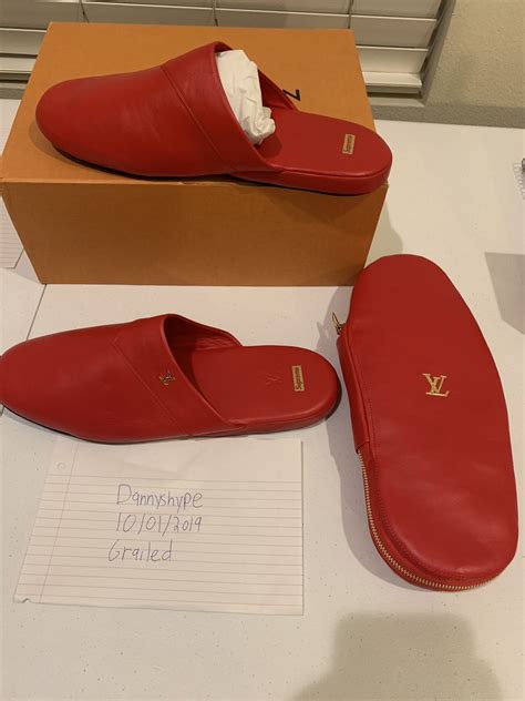 supreme louis vuitton slippers.